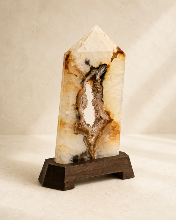 Agate Druzy Point /Wood Base